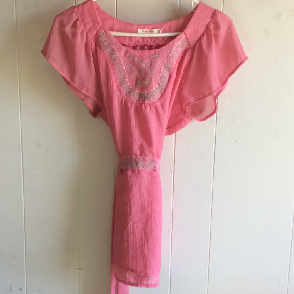 Tie back pink top
